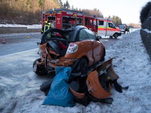 Bei einem Unfall auf der A 81 zwischen Oberndorf und Sulz wurde eine 18-Jährige schwer verletzt. Foto: Heidepriem