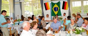 Viele Dietinger  heißen die Gäste bei ihrem jüngsten Besuch im Jahr 2016 willkommen. Archiv-Foto: kw Foto: Schwarzwälder Bote