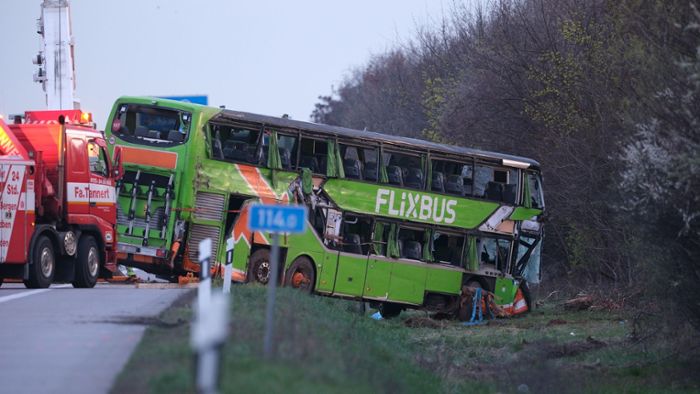 Viertes Todesopfer nach Busunfall auf A9 identifiziert