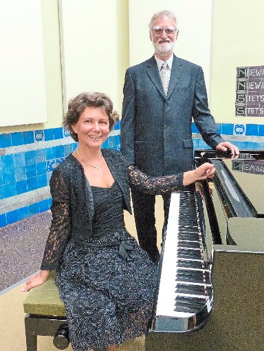 Liliana Turicianu und Wolfgang Seibold nach der Schumann-Matinée im Forum König-Karls-Bad. Foto: Bechtle Foto: Schwarzwälder-Bote