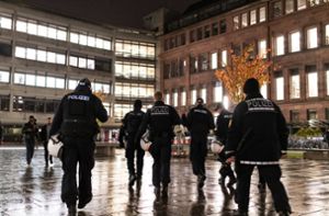 Noch immer Sucht die Polizei in Freiburg Spuren und Hinweise. Foto: dpa