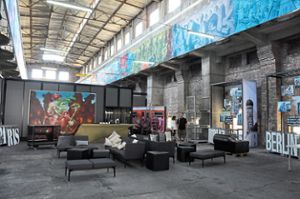 Die alte Schwelhalle in der Frommerner Ohnrastraße 13 wird für drei Monate zur Kunst-Lounge für Kreative und Liebhaber von Street-Art. Foto: Ungureanu