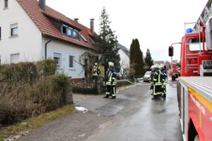 Ein Küchenbrand in der Lindenstraße in Zimmern muss die Feuerwehr am Freitagmittag löschen.   Foto: Alt