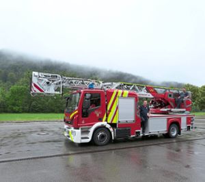 Die Oberndorfer Feuerwehr hat ein neues Drehleiter-Fahrzeug. Foto: Danner