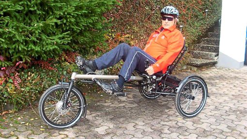 Der Sport ist die große Leidenschaft von Helmut Krüger. Seit seinen Operationen unternimmt er unzählige Radtouren mit seinem Liegerad. Foto: Privat Foto: Schwarzwälder Bote
