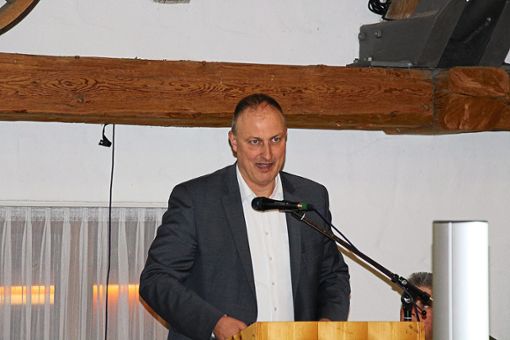 Bürgermeister Michael Kollmeier bei der ersten Gmond in Sumpfohren Foto: Schwarzwälder Bote