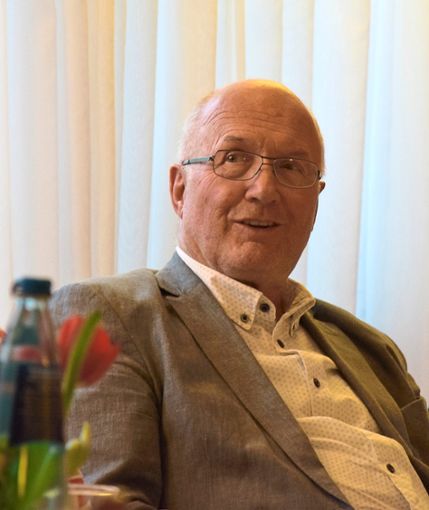 Für 50-jährige Mitgliedschaft in der SPD wurde Wilfried Wölfle, bei der Hauptversammlung des Ortsvereins Bad Dürrheim geehrt.  Foto: Kaletta Foto: Schwarzwälder Bote