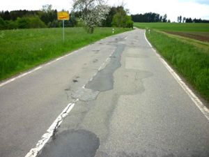Die Kreisstraßen von Wegheim nach Deißlingen werden repariert. Foto: Landratsamt Rottweil
