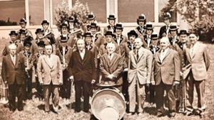 Der Vollmaringer Musikverein  ließ im Jahr 1972 zum 60-jährigen Bestehen ein Gruppenbild aufnehmen. Foto: Archiv MV/Repro Feinler