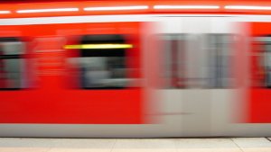 Schläge und Tritte in der S-Bahn