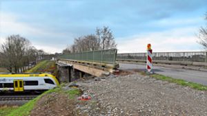 Die Brücke zwischen Hugsweier und der B 3 wird für voraussichtlich vier Monate gesperrt sein. Foto: Köhler