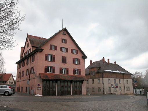 Schlachthausstraße 1 (links) und 2 (rechts) sollen keinesfalls abgerissen werden, meint der Geschichtsverein.  Foto: Pfannes Foto: Schwarzwälder Bote