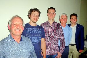 Von links: Günther Hartmann, Oliver Mattes, Matthias Melcher und  Reinhard Neurauter wurden vom Vorsitzenden Alexander Neuburger geehrt. Foto: Neusch Foto: Schwarzwälder-Bote