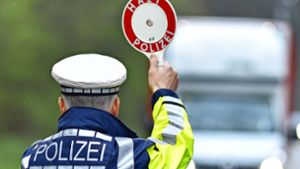 Polizei stoppt Raser auf B 500 bei Baiersbronn