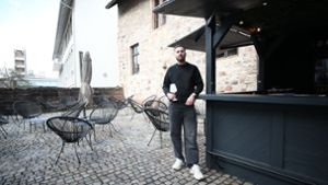 Georgios Raptis eröffnet am Freitag die Sommer-Lounge am Oberen Tor in Villingen. Foto: Marc Eich