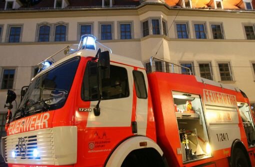 Die Albstädter Feuerwehr rückte an, weil ein Patient im Balinger Zollernalbklinikum ausrastete und den Feuermelder auslöste. (Symbolfoto)  Foto: dpa