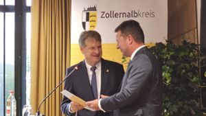 Günther-Martin Pauli zum dritten Mal als Landrat vereidigt