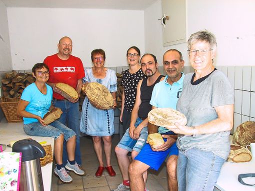 Köstliches Brot und verschiedenartige Backwaren  sind bei einem Backkurs in Heiligenzimmern produziert worden.  Foto: May Foto: Schwarzwälder Bote